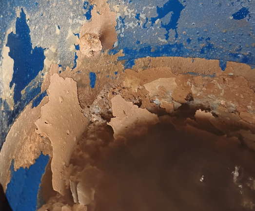 Sedimentos en Acumulador. Control de Legionella